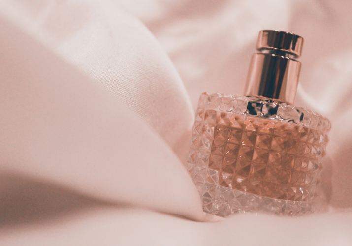 Parfémy vs. toaletné vody: Aké sú medzi nimi rozdiely?>