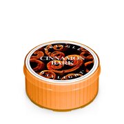 Kringle Candle CINNAMON BARK vonná sviečka (35 g)