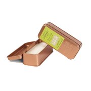 Paddywax Library Oscar Wilde 2-knôtová vonná sviečka v plechovičke (2.5 oz / 70 g)