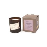 Paddywax Library Louisa May Alcott vonná sviečka v darčekovom balení 6.5 oz (184 g)