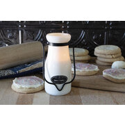MILKHOUSE CANDLE Nana's Cookies vonná sviečka MILKBOTTLE (227 g)