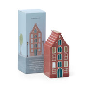 Paddywax keramický domček na čajovú sviečku AMSTERDAM s 1 čajovou sviečkou a 20 ks kuželov Palo Santo